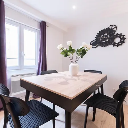 Poncelet Apartment