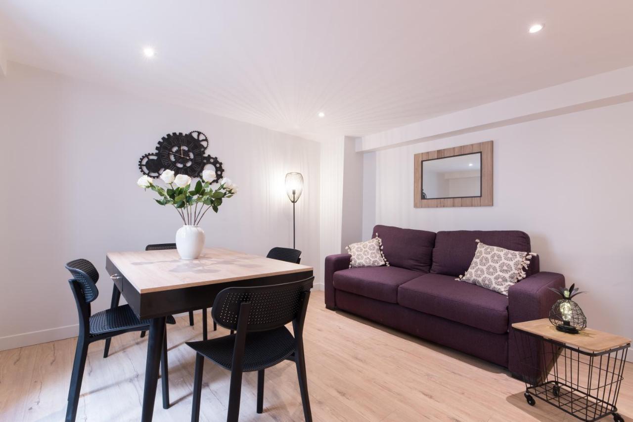 Apartment Poncelet Paris